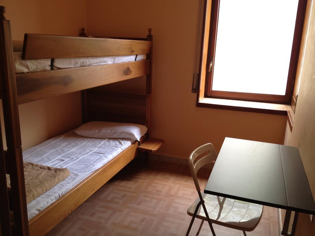 Ostello Mergellina Aig Hostel Naples Room photo